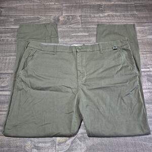 Eleven Paris LA Collection Pants Men 38x30 Green Flat Front Chino Cotton Spandex
